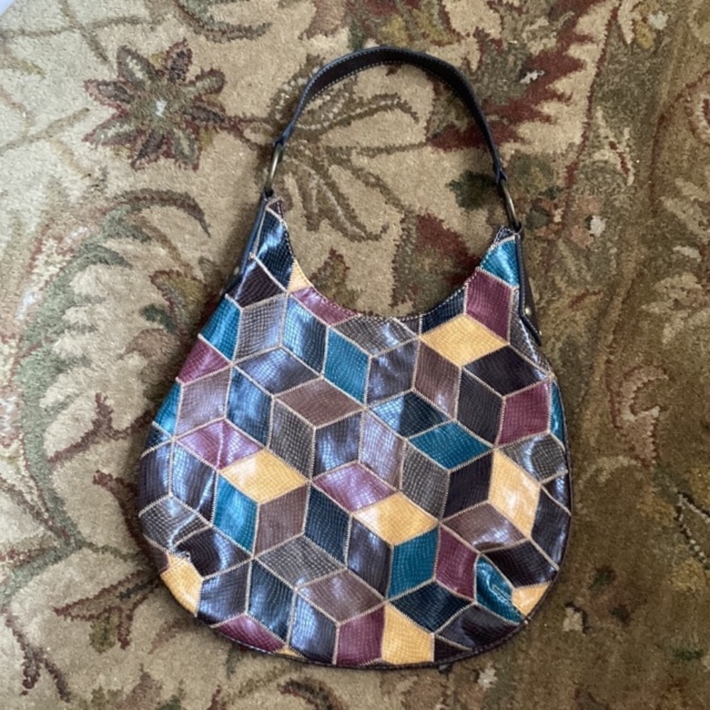 Axcess Liz Clairbone Geometric Multicolor Women's Bag.